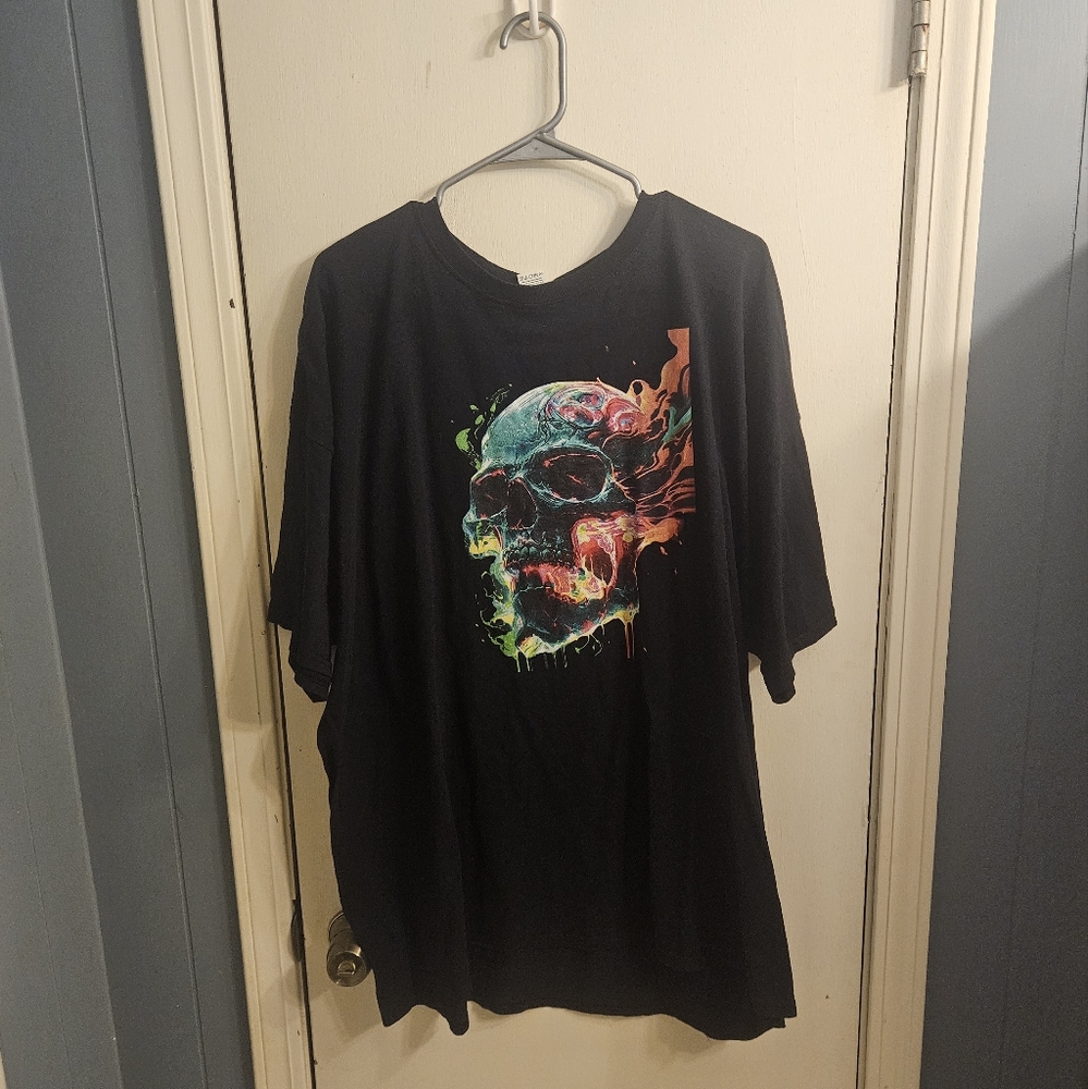 Black Graphic Skull T-Shirt